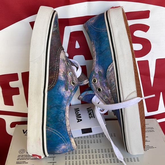 Vans Authentic
(MoMA) Claude Monet
VNOA2Z5118H
WMNS sneakers - Picture 11 of 16